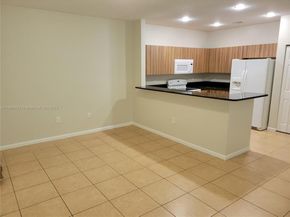 2556 SW 83rd Ave 101, Miramar FL 33025