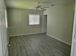 2556 SW 83rd Ave 101, Miramar FL 33025