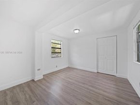 1344 NW 7th Ter, Fort Lauderdale FL 33311