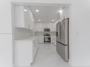 7721 Indigo St, Miramar FL 33023
