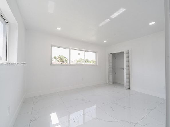 7721 Indigo St, Miramar FL 33023