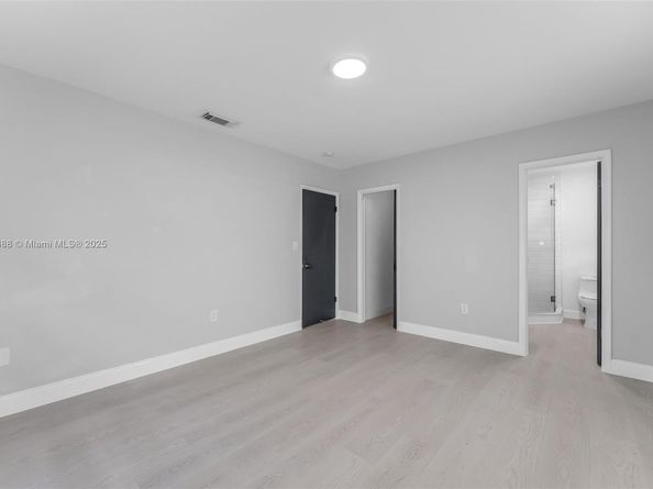 4400 SW 89th Ave, Miami FL 33165
