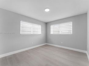 4400 SW 89th Ave, Miami FL 33165