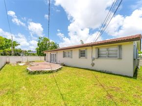 4400 SW 89th Ave, Miami FL 33165