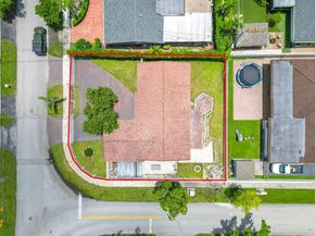 4400 SW 89th Ave, Miami FL 33165