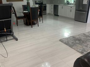 321 SW 76th Ter, North Lauderdale FL 33068