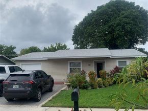 321 SW 76th Ter, North Lauderdale FL 33068