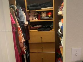 321 SW 76th Ter, North Lauderdale FL 33068