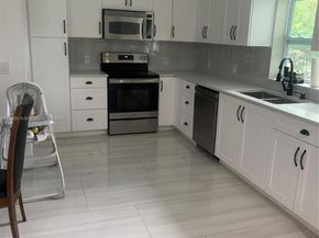 321 SW 76th Ter, North Lauderdale FL 33068