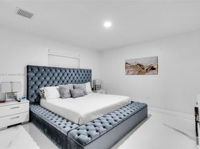 3022 NW 95th St, Miami FL 33147