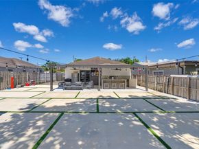 3022 NW 95th St, Miami FL 33147