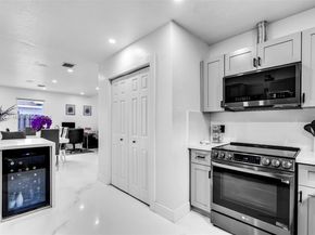 3022 NW 95th St, Miami FL 33147