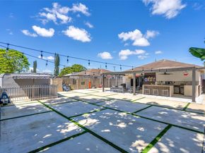 3022 NW 95th St, Miami FL 33147