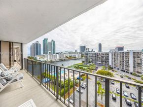 600 Parkview Dr 1114, Hallandale Beach FL 33009