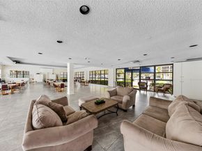 600 Parkview Dr 1114, Hallandale Beach FL 33009