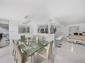 600 Parkview Dr 1114, Hallandale Beach FL 33009