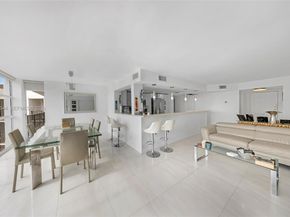 600 Parkview Dr 1114, Hallandale Beach FL 33009