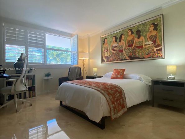 177 Ocean Lane Dr 212, Key Biscayne FL 33149