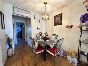 50 NW 204th St 24, Miami Gardens FL 33169
