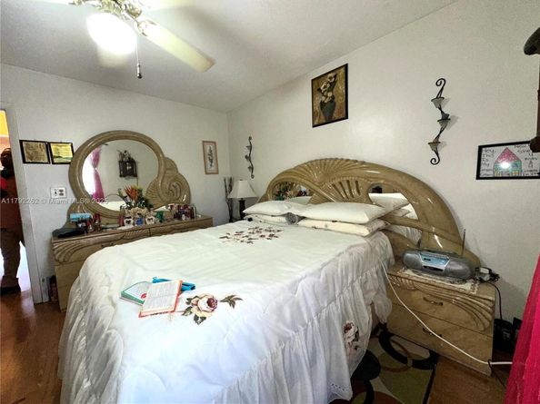50 NW 204th St 24, Miami Gardens FL 33169