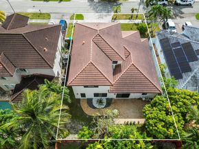 15871 SW 141st St, Miami FL 33196
