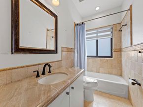 15871 SW 141st St, Miami FL 33196