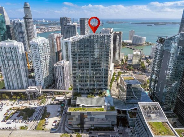 68 SE 6th St 2410, Miami FL 33131