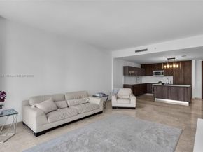 68 SE 6th St 2410, Miami FL 33131
