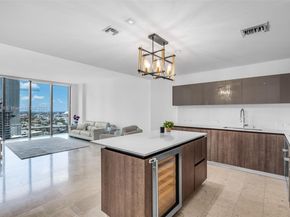 68 SE 6th St 2410, Miami FL 33131