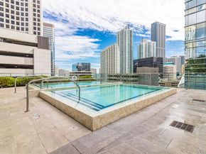 68 SE 6th St 2410, Miami FL 33131