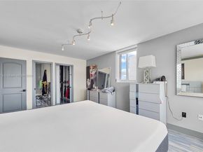 1345 Lincoln Rd 1105, Miami Beach FL 33139