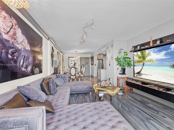 1345 Lincoln Rd 1105, Miami Beach FL 33139