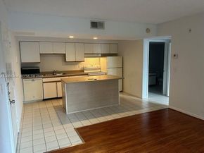 3985 W Mcnab Rd A111, Pompano Beach FL 33069