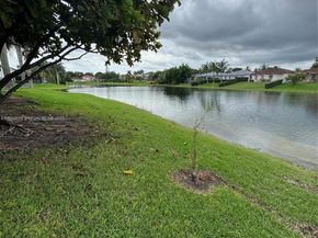 6742 SW 157th Ct, Miami FL 33193