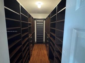 6742 SW 157th Ct, Miami FL 33193