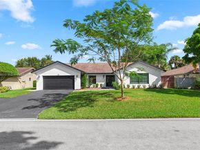 140 Torchwood Ave, Plantation FL 33324