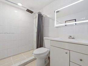 10133 NW 5th Ter 36, Miami FL 33172