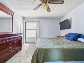 10133 NW 5th Ter 36, Miami FL 33172