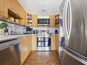 10133 NW 5th Ter 36, Miami FL 33172