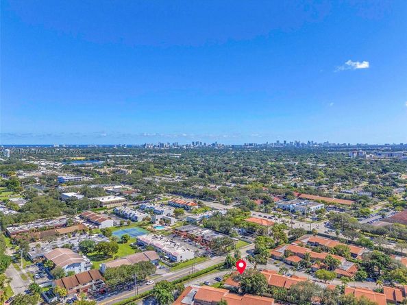 201 Dunwoody Ln 1787, Hollywood FL 33021