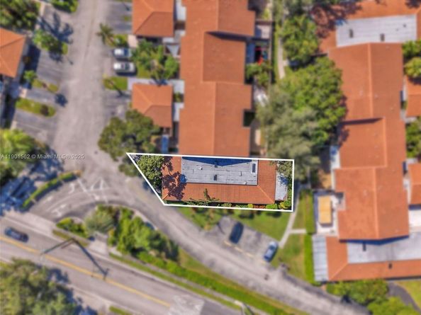 201 Dunwoody Ln 1787, Hollywood FL 33021