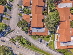 201 Dunwoody Ln 1787, Hollywood FL 33021