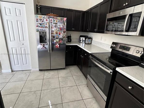 11472 SW 252nd Ter, Homestead FL 33032