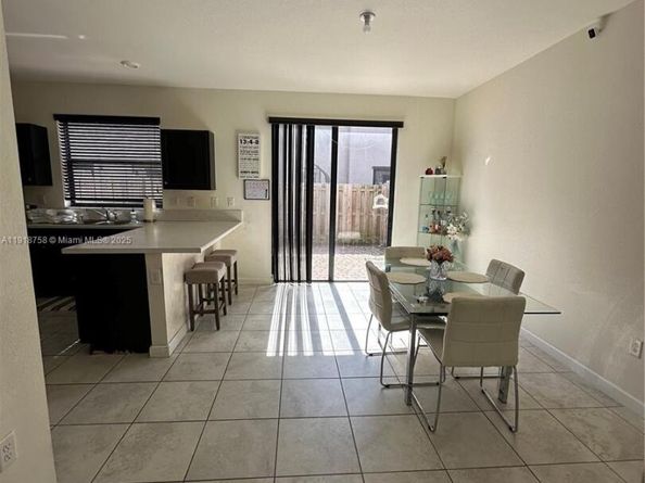 11472 SW 252nd Ter, Homestead FL 33032