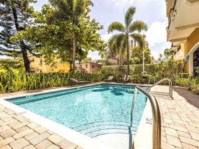 20 Calabria Ave 505, Coral Gables FL 33134