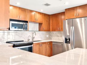 20 Calabria Ave 505, Coral Gables FL 33134