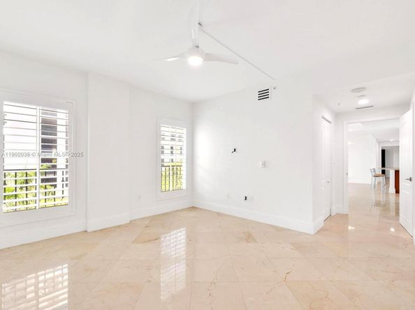 20 Calabria Ave 505, Coral Gables FL 33134