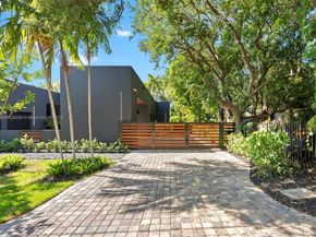 871 NE 83rd St, Miami FL 33138