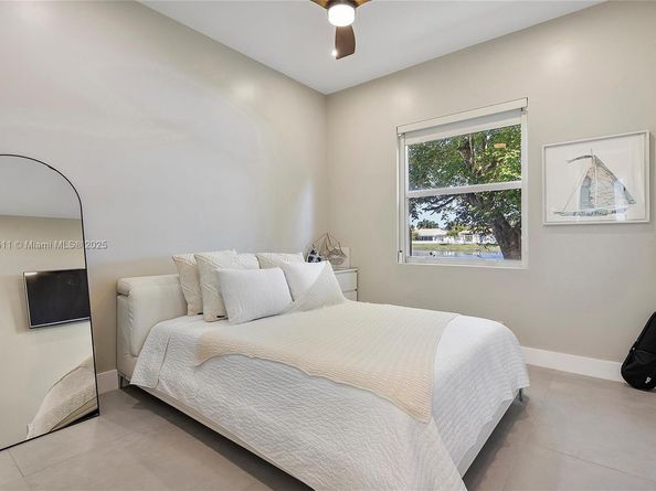 5312 SW 34th Way, Hollywood FL 33312