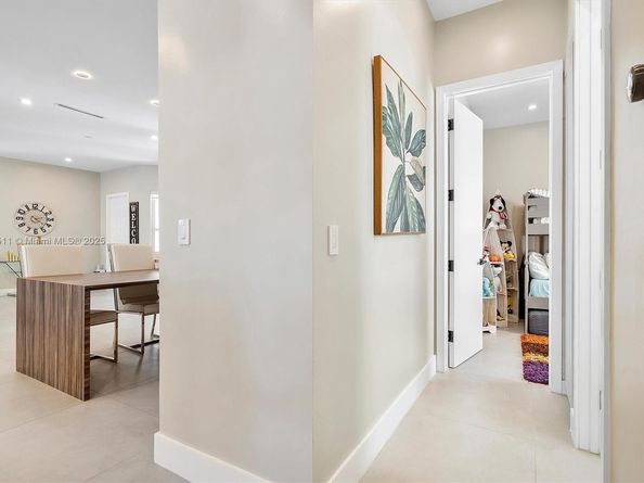 5312 SW 34th Way, Hollywood FL 33312